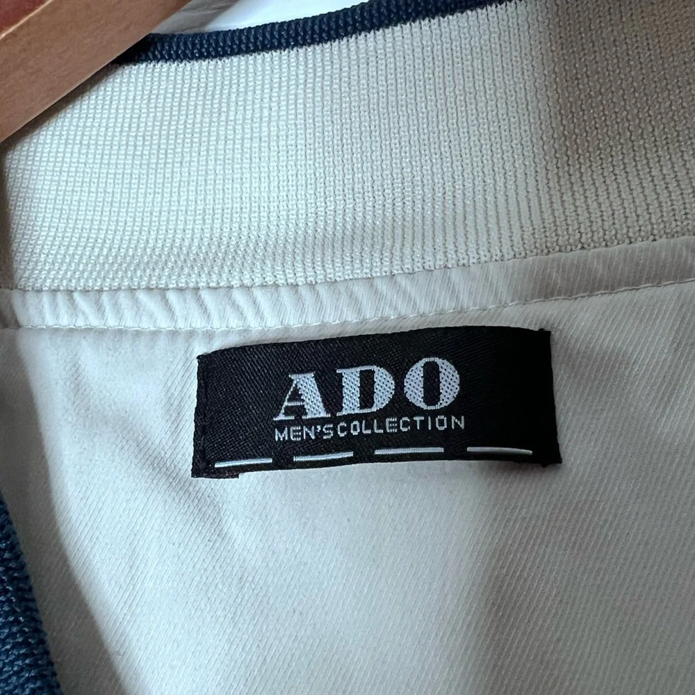 Red Storm Jacket with Embroidered Logos
Men’s Large - Picture 4 of 6